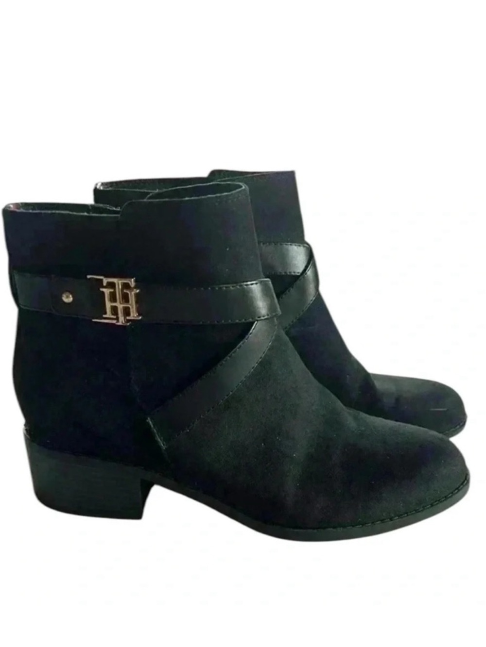 Tommy Hilfiger black booties 9. Brand new never worn. 2” heel. Gold accents